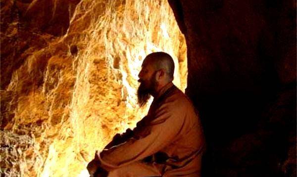 禅修作为一种古老的心灵"锻炼"方式,能是修行者当下开悟,当下受用