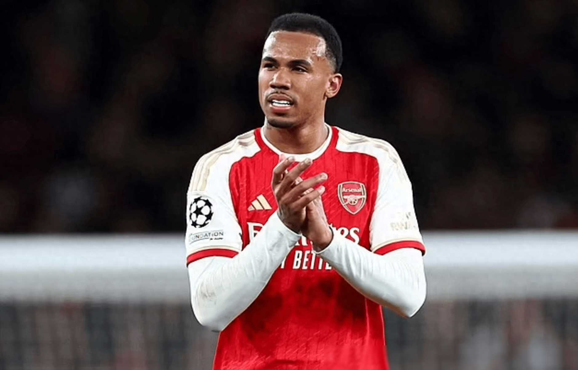 裁判判罚存争议,加布里埃尔手球未被吹响,合理与否成疑?