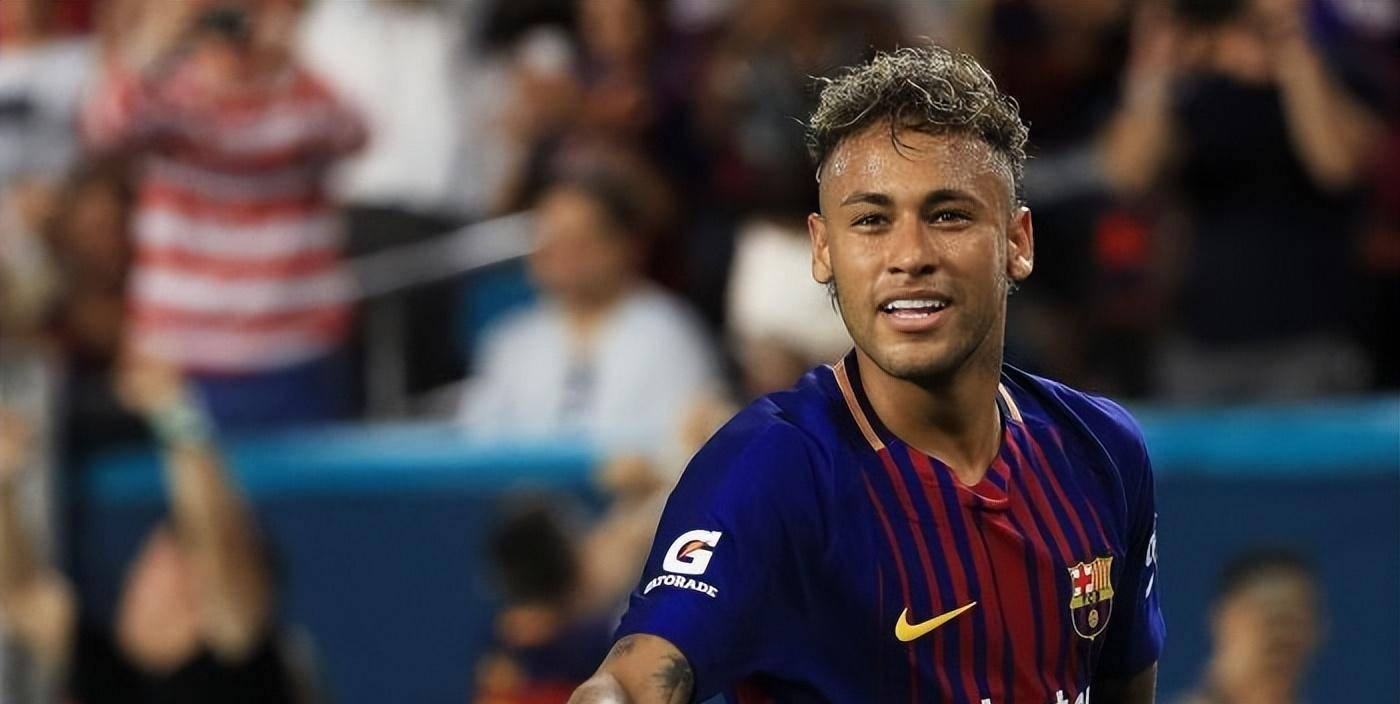 内马尔当年为何离开巴萨转投大巴黎巴萨至今仍受此事情影响