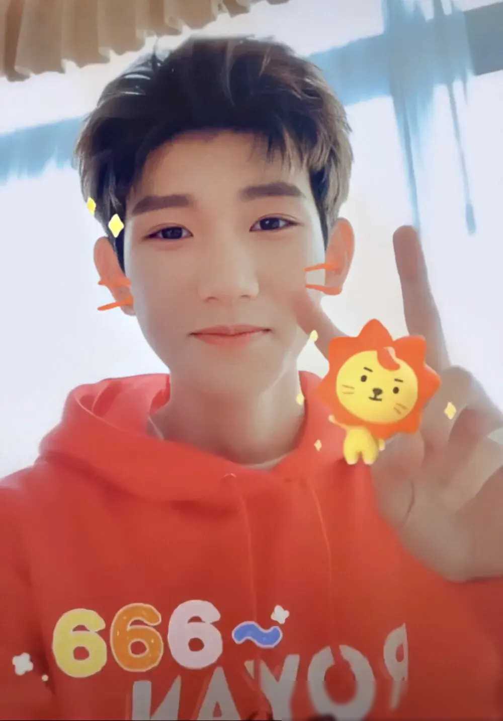 欧阳娜娜归来依旧年轻:23岁的回归_王源_音乐_毕业