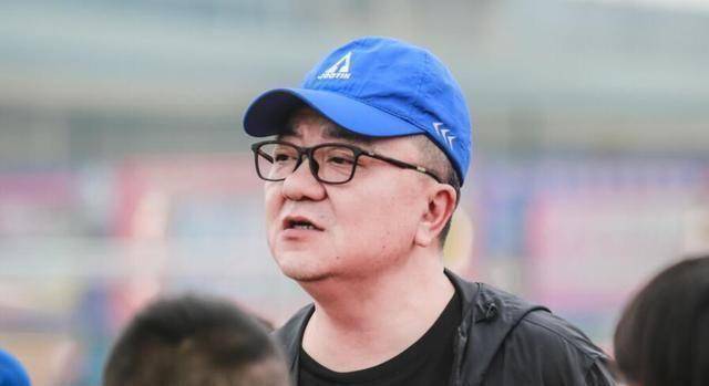 董路为于大宝散步辩解!前中超名帅给出专业意见:他把进攻终结了
