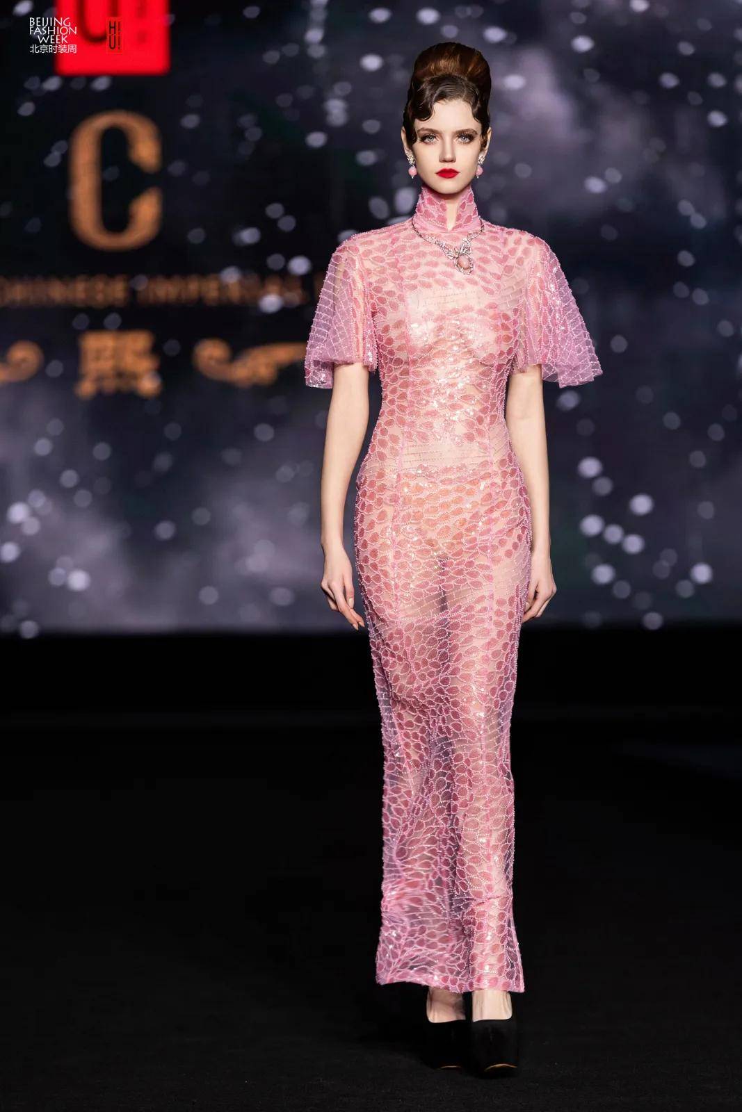 part 2-法式优雅|设计师胡社光新中式高定旗袍发布,旗袍入梦的优雅新