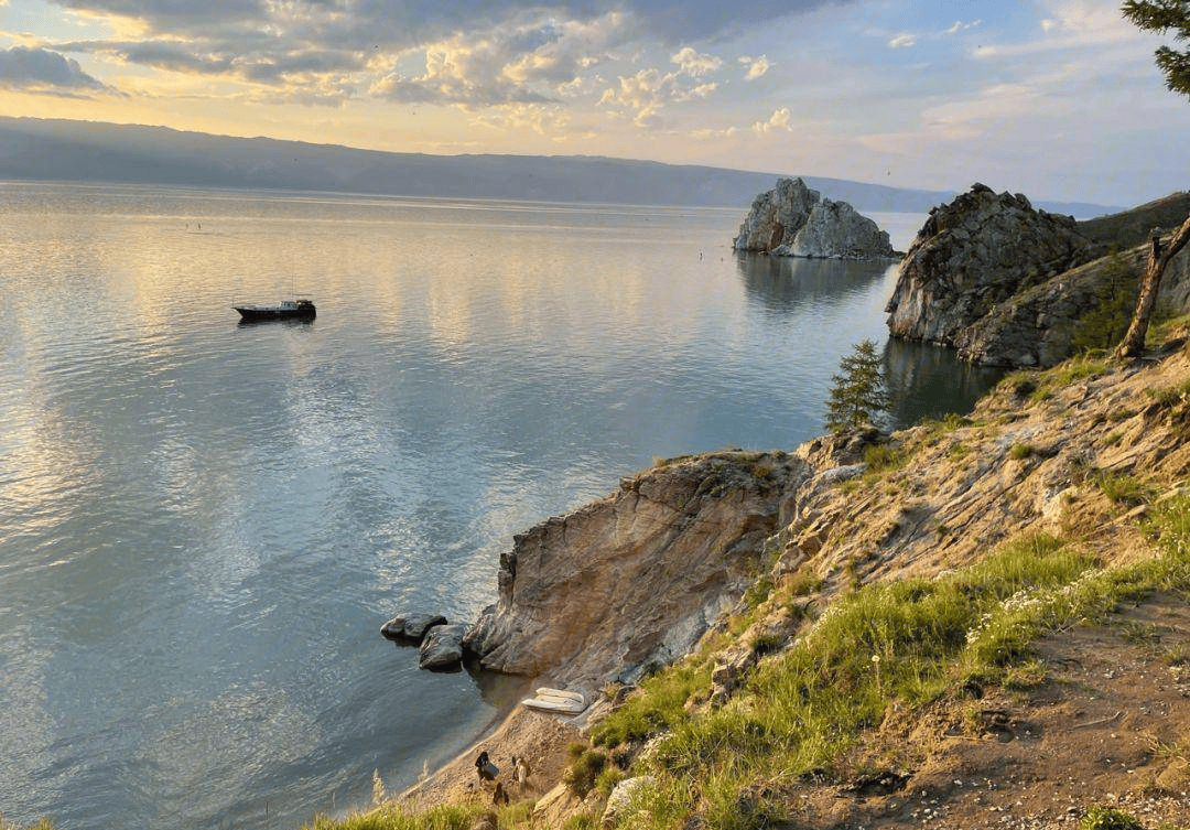 地球上的超级蓄水池贝加尔湖到底有多少水淡水储量是我国8倍