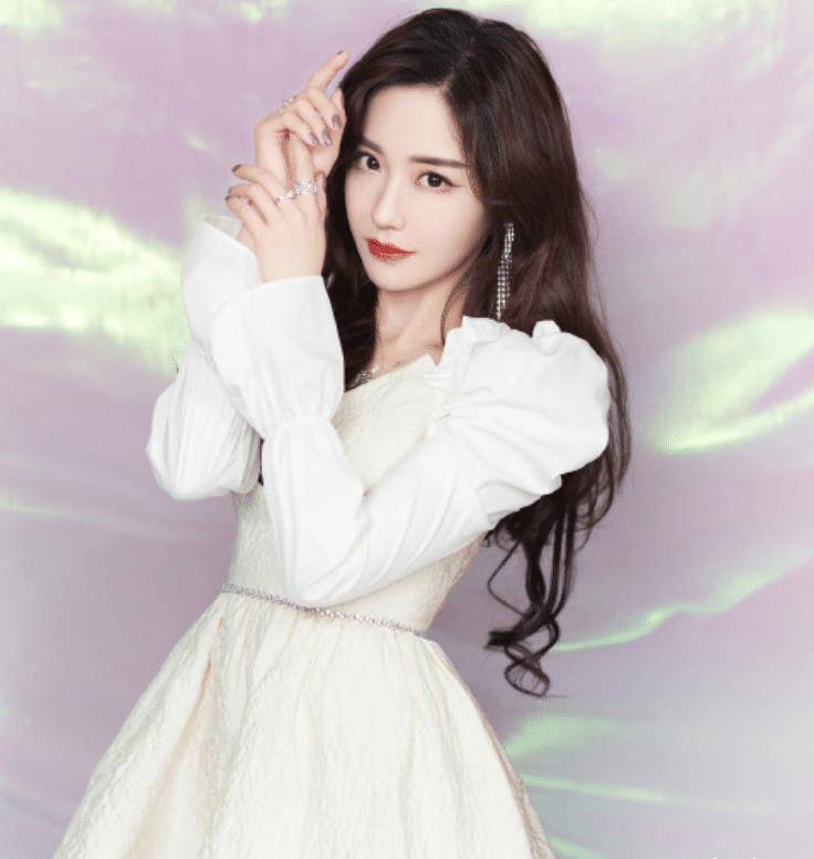 原创硬糖少女紫色大片陈卓璇赵粤比腰细结果nene才是最大赢家