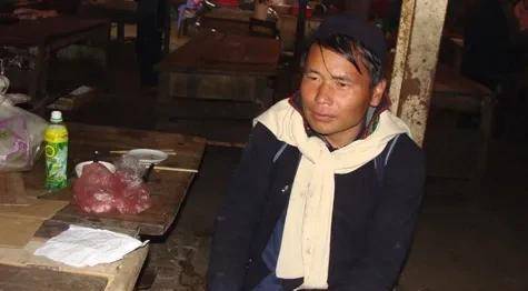 90后越南小伙居然娶了个87岁老太父母不同意还曾以死相逼