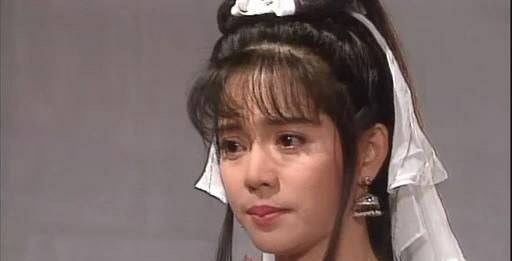 原创狄莺38岁生下儿子12岁断奶15岁分床这母爱使他难以前行