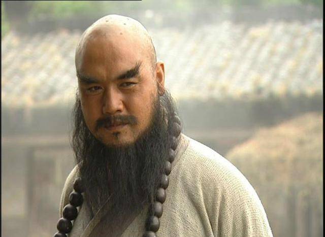 所谓"唯一好汉鲁智深",不过是要要贬低其他好汉罢了_水浒_李忠_林冲