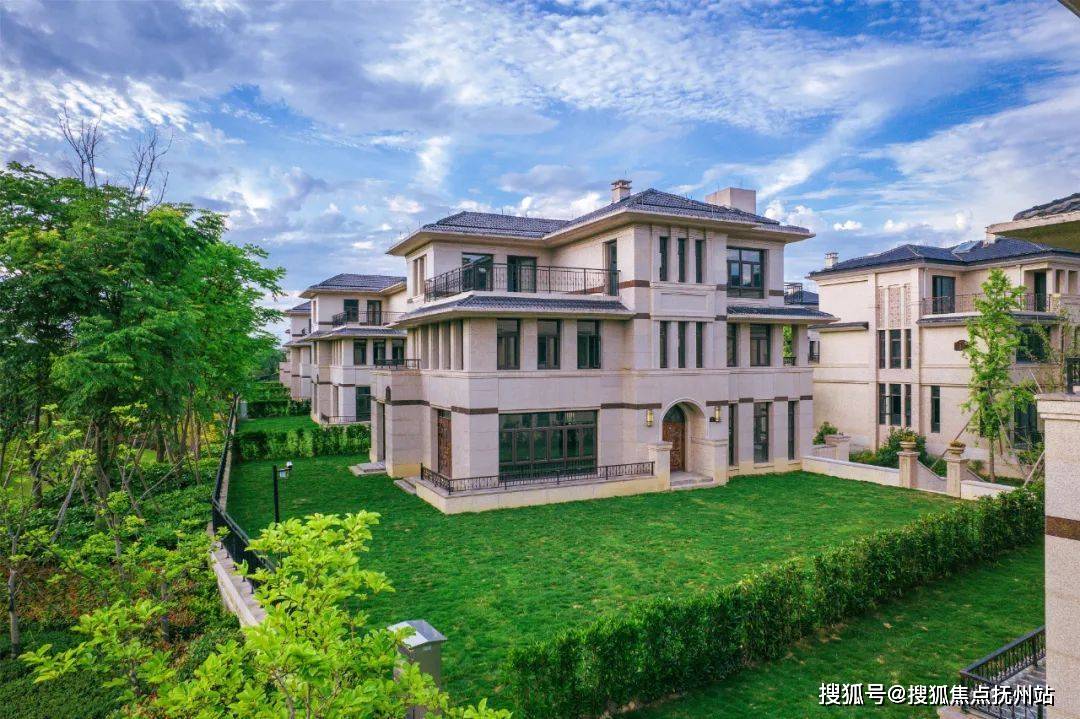 诸暨别墅项目诸暨七里金湾楼盘详情房价户型容积率环境售楼处电话