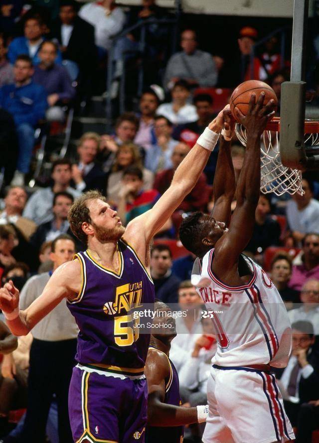 原创踮脚就能钉板火锅的猛犸象他是80年代的姚明盖帽比大梦还猛