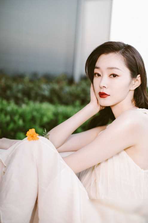 宋轶的腰臀之美引人注目令人惊艳的魅力之源