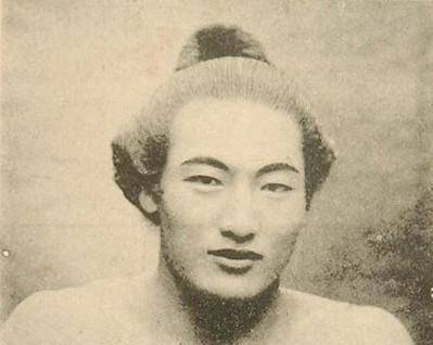 原创岛国人民100年前举办的选美男子大赛长相清奇第六位目测不错