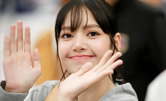 变样,失去韩流滤镜和妆造后,已经完全归于普通人_因为_jennie_女明星