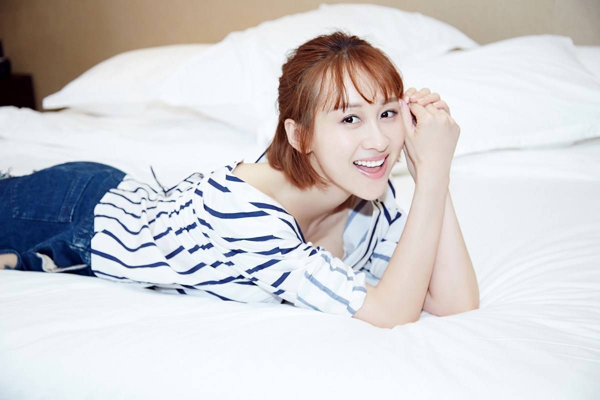 40岁练束梅,这身材饱满得有点过火了!