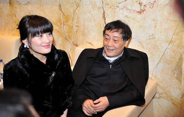 继承500亿娃哈哈后,宗馥莉不结婚的原因找到了_王力宏_宗庆后_爱情