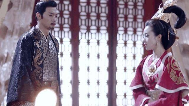 原创独孤天下杨坚违背誓言刚登基就变心伽罗积郁成疾最终病逝