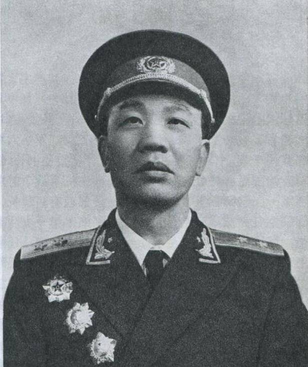1955年5位错失上将的开国中将个个名震一方资历才能不输上将