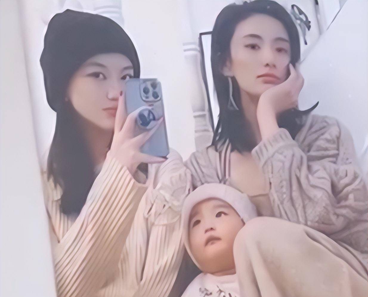 对于即将满18岁的李妍,海哈锦曦早早为她准备了一份生日礼