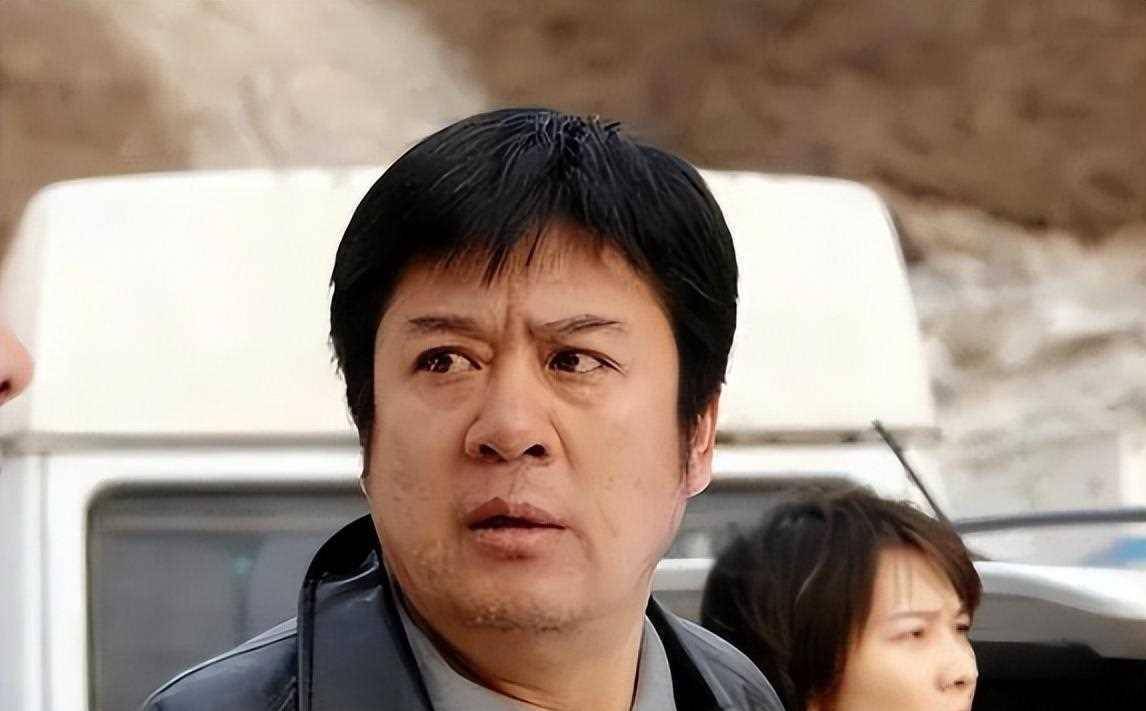 原创演员张潮再婚娶小20岁娇妻62岁又做父亲大女儿也是知名