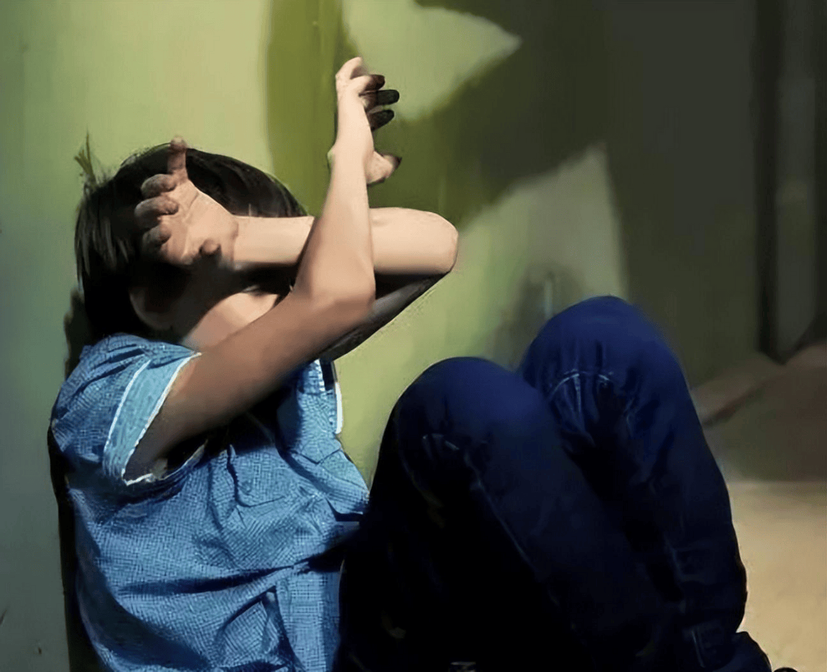 儿子被未成年同学打死凶手却因年龄被轻判父亲自制炸药报仇