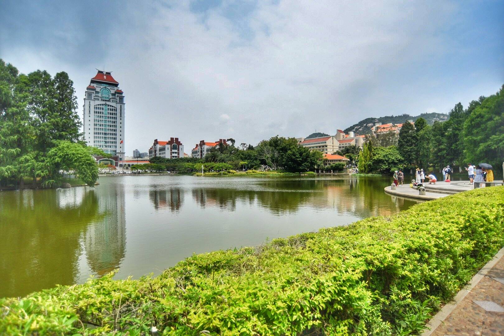 去厦门跟团好还是自由行好,厦门旅游三天两晚要多少钱