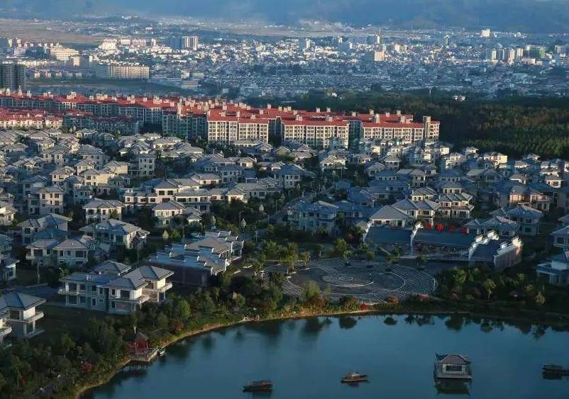 原创云南一座不起眼的县城却被评为宜居之地风景优美且物价低