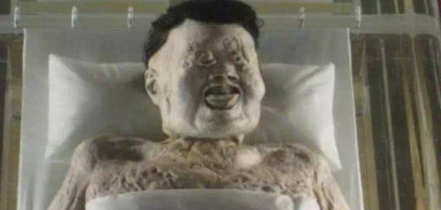 原创像辛追夫人这类古尸照片明明很恐怖为何报道却说栩栩如生