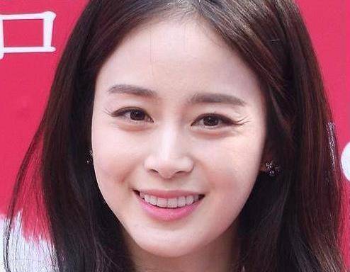 什么样的女生爱长法令纹我们又该如何处理这些小技巧很有用