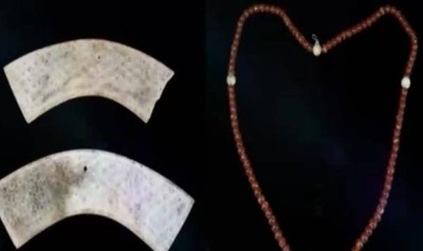 称100万以上,专家估价后他傻了_玉珩_真品_玉璜