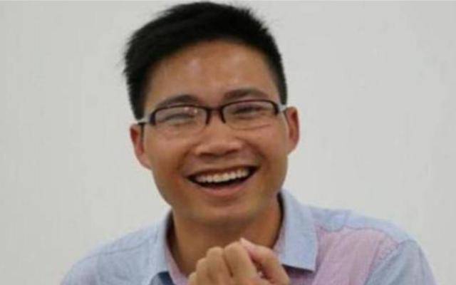 原创吴善柳拒绝北大参加高考10次终上清华如今怎样了