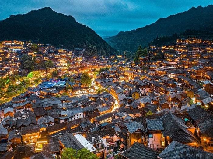 五一跟团去贵州旅游4天会更便宜吗五一贵州四日游跟团费多少