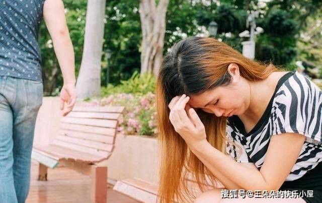 越是不靠谱的男人越会在相处中用这4种方式对你女人别看不清