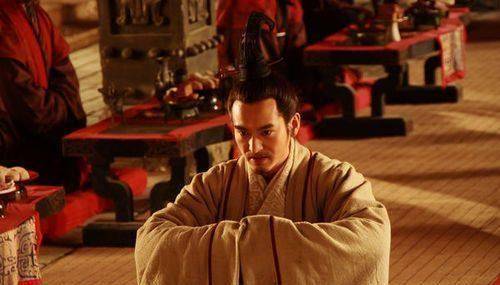 到封地收税,门客却把欠条全烧了,一年后涕泪横流_孟尝君_薛邑_齐威王