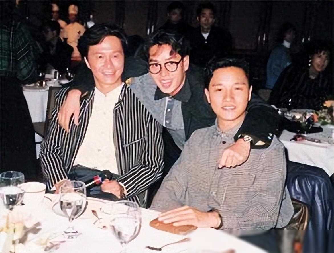 张国荣合影:众星璀璨,共襄盛举_乐坛_香港_谭咏麟