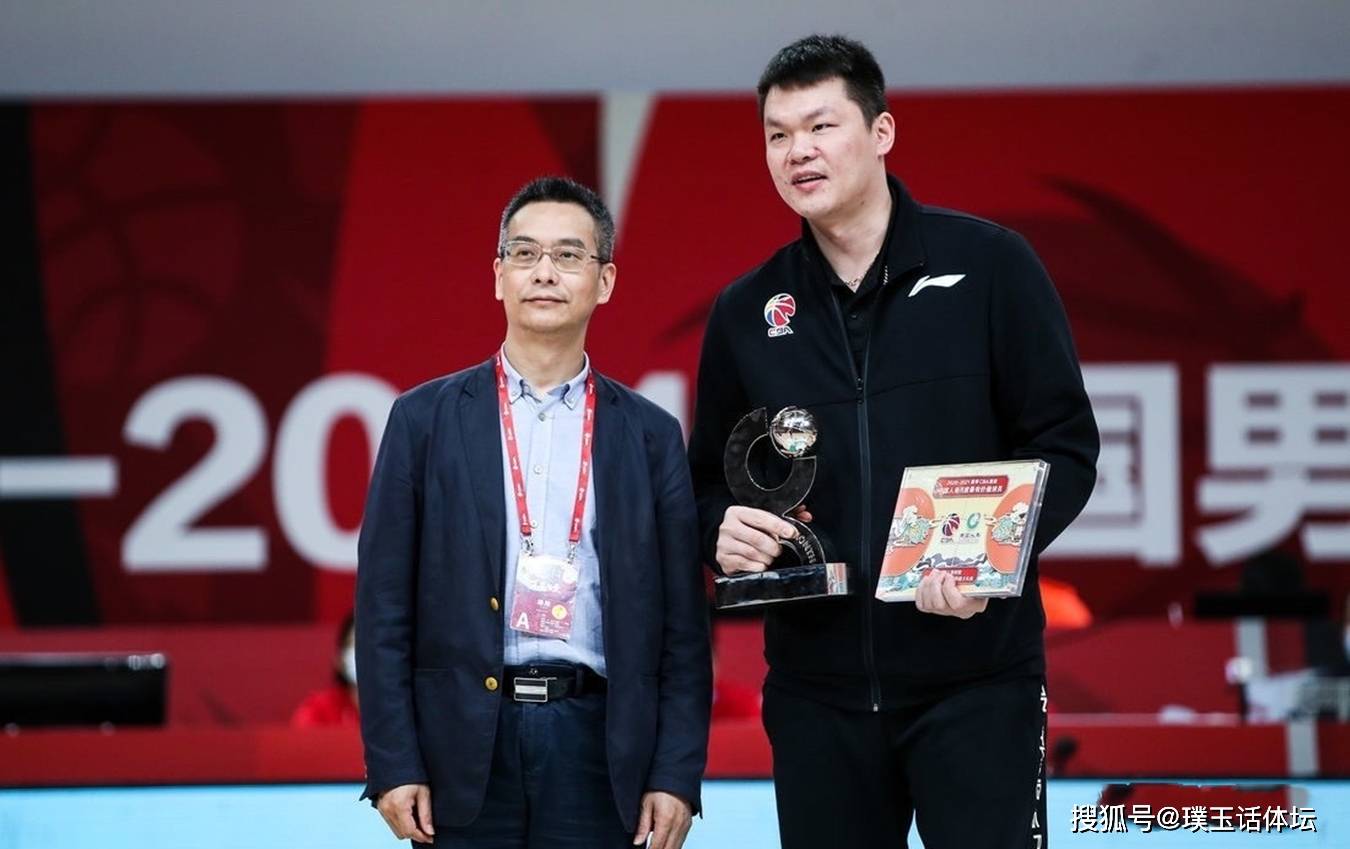 原创喜讯广东宏远签约山东篮球18岁新星有望成为未来cba明星球员