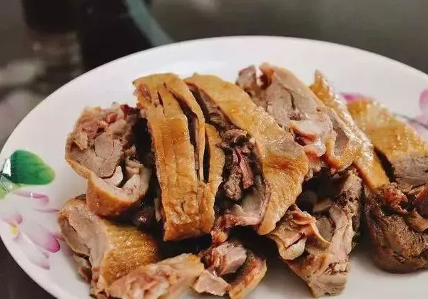 吃一口美味的爊鹅也便懂了苏州人对食物的坚持