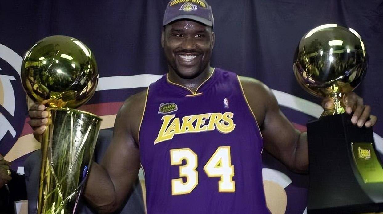 蝉联fmvp有多难历史上只有6人做活跃榜上有2人乔丹2次连续3次庄家