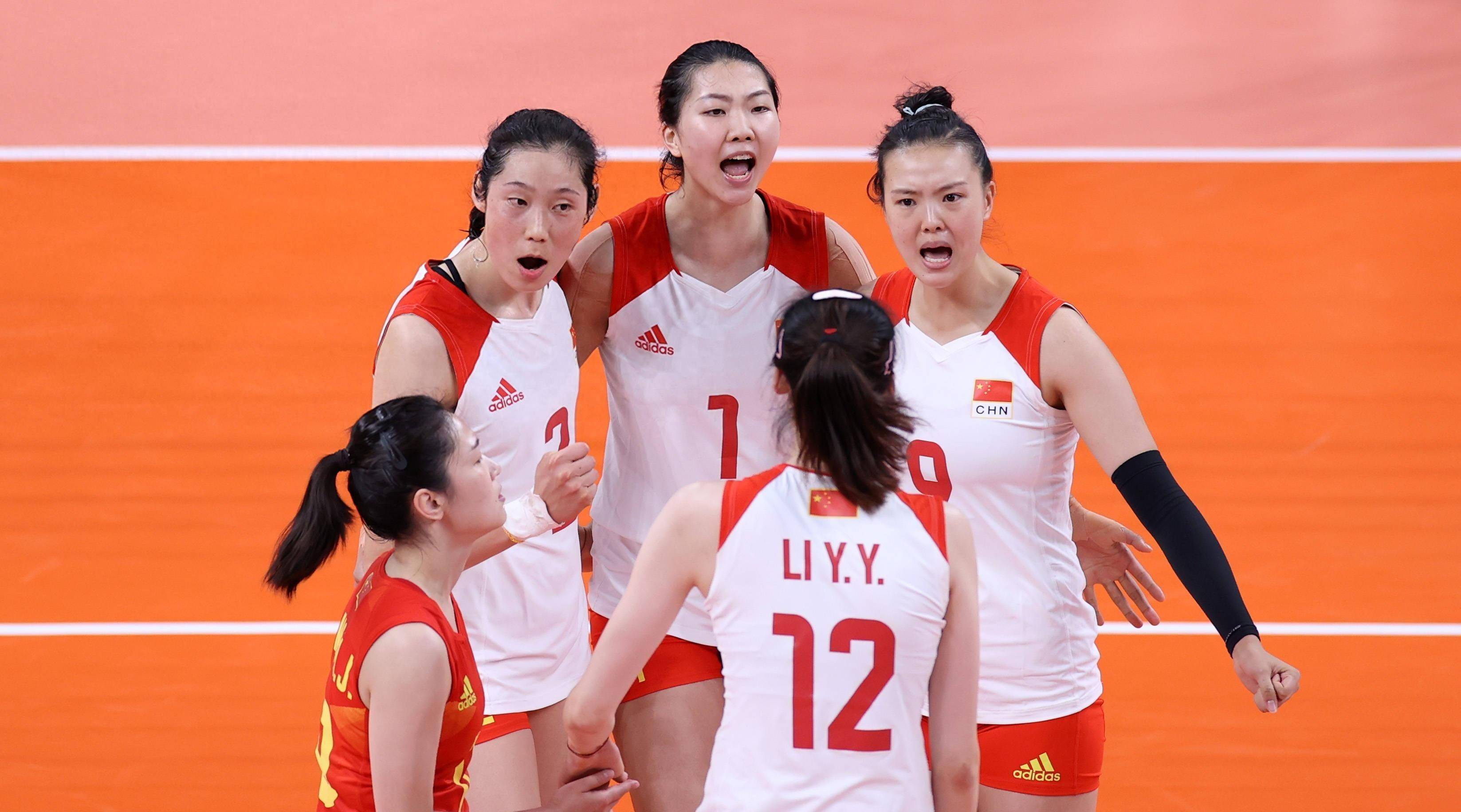 奥运会朱婷,张常宁恐将王云蕗挤出首发,吴梦洁也是竞争对手_中国女排