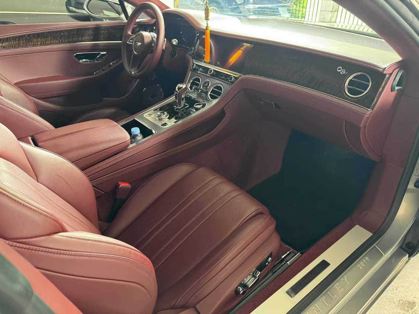 宾利欧陆gt w12,经典奇缺百年礼赞版_搜狐汽车_搜狐网