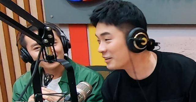 原创关晓彤藏在鹿晗车里给陈赫打电话3字说漏嘴主持人忙转移话题