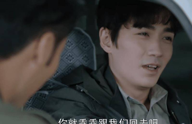 原创盗墓笔记重启二叔很贵1年只出山32次凭签子可找他办事儿