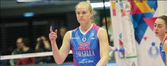 但继引进艾格努和塞拉失败后,其看上的俄罗斯17岁新秀副攻"小彩娃"