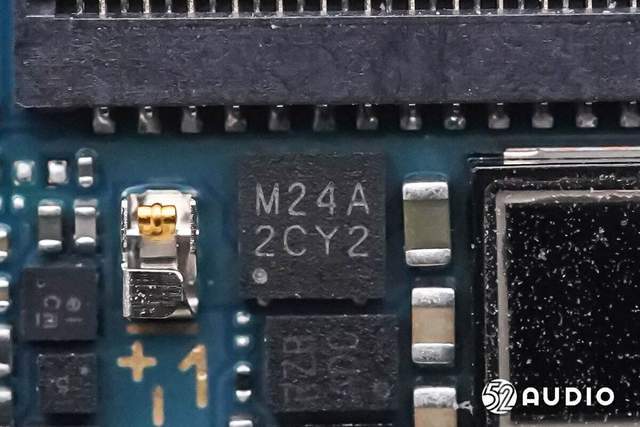 丝印m24a 2cy2的ic.nxp恩智浦丝印"110tb22"的nfc芯片.