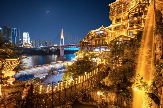 想去重庆游玩4天看这篇攻略告诉你路线安排美食注意事项