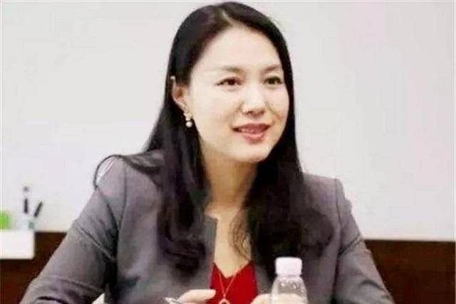 90后无知少女林菲怎么做到在三年时间内飞速升到副县长