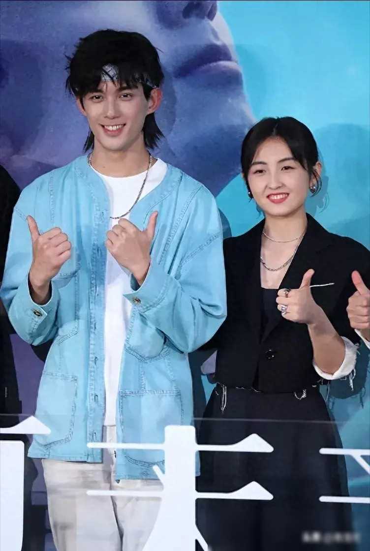 星光璀璨爱如繁星张子枫吴磊演绎真爱故事