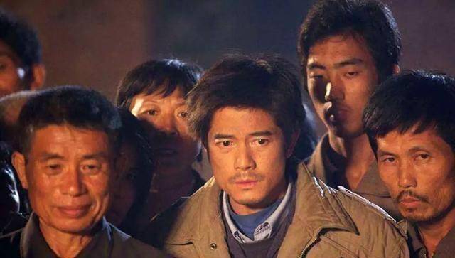 原创郭富城曾经竟是小甜豆54岁的他为何还能让人喊出妈妈爱你