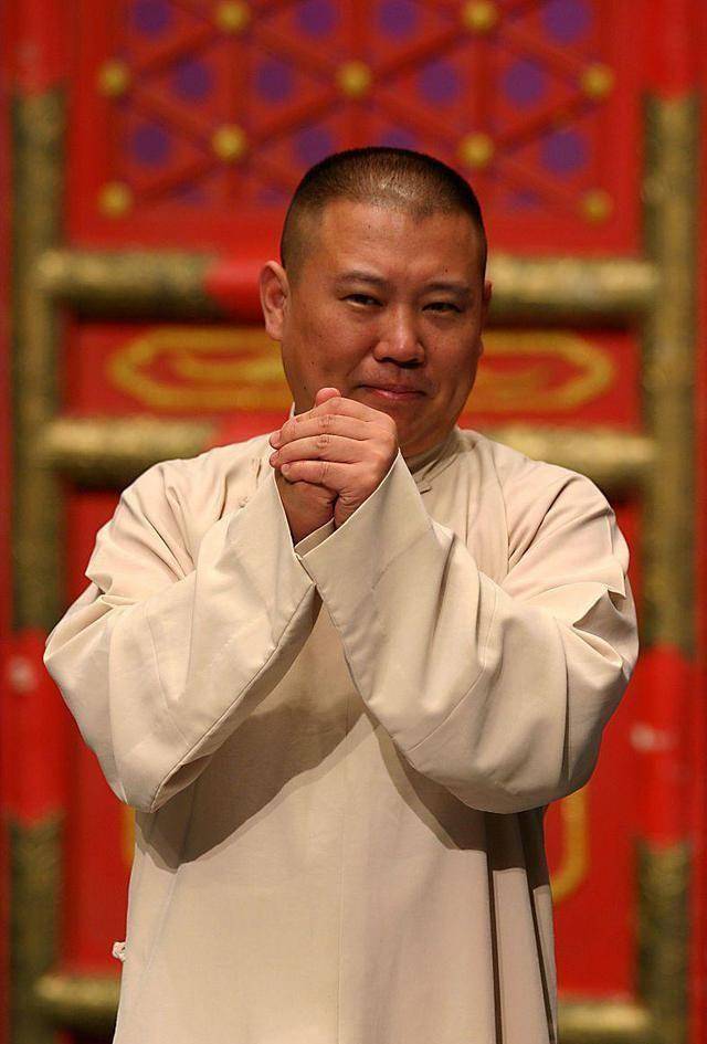 原创郭麒麟算不算是富二代当然算还是有实力的富二代