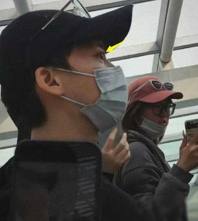 曾经的娱乐圈流量小王子李易峰低调回国