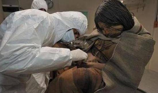 冰山发现700年前冻尸女孩容颜未变尸检结果让人痛心