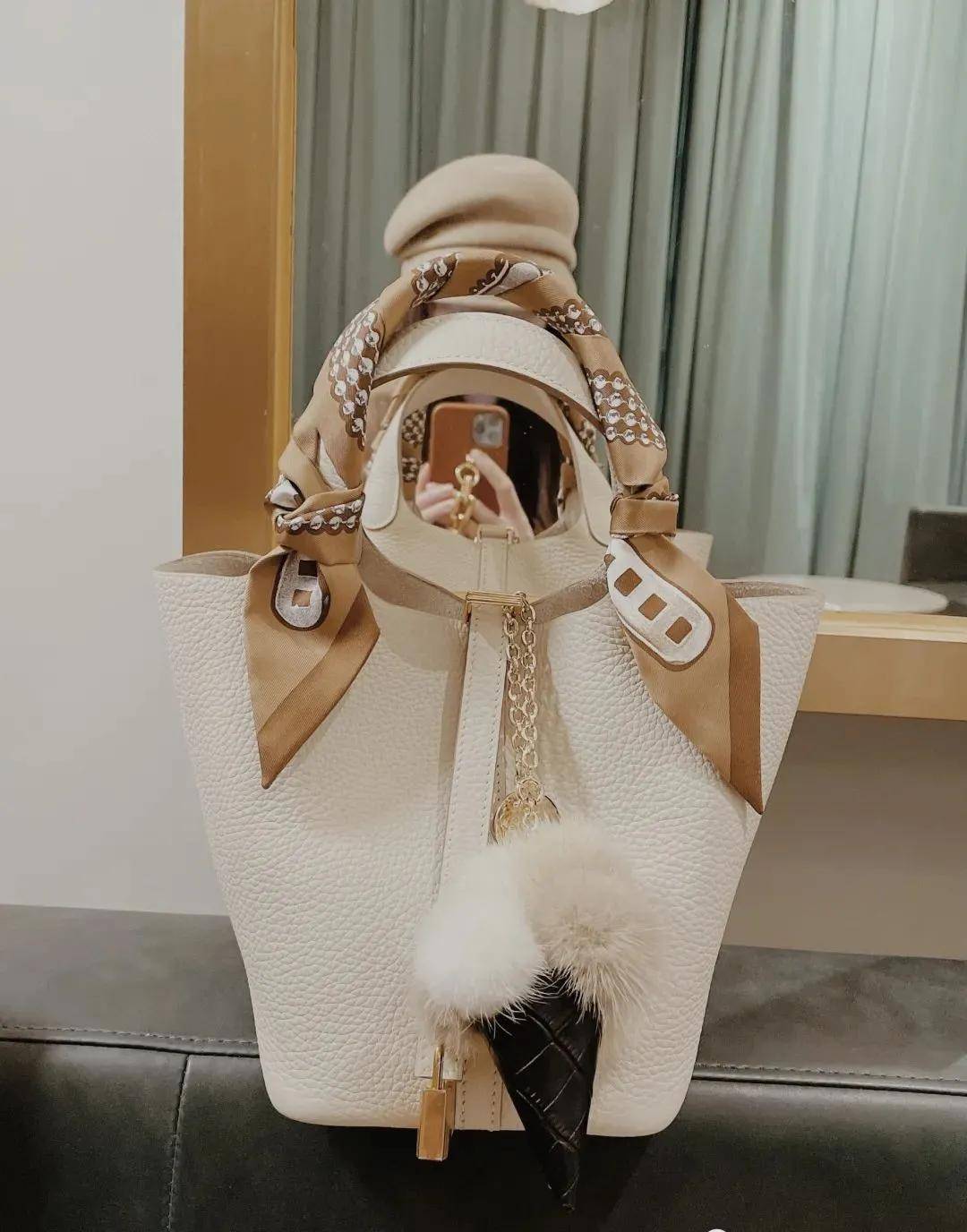 爱马仕包包入门款菜篮子了解一下